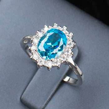 Light blue Silver Ring 2CT