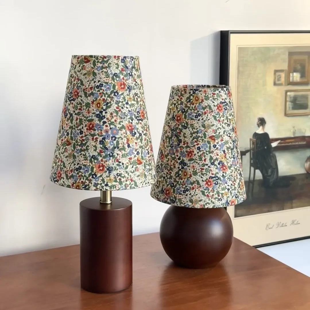 Elegant Floral Print Table Lamp